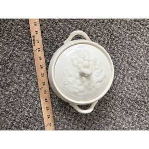 Vintage Metlox Poppytrail "antique grape" white covered casserole dish